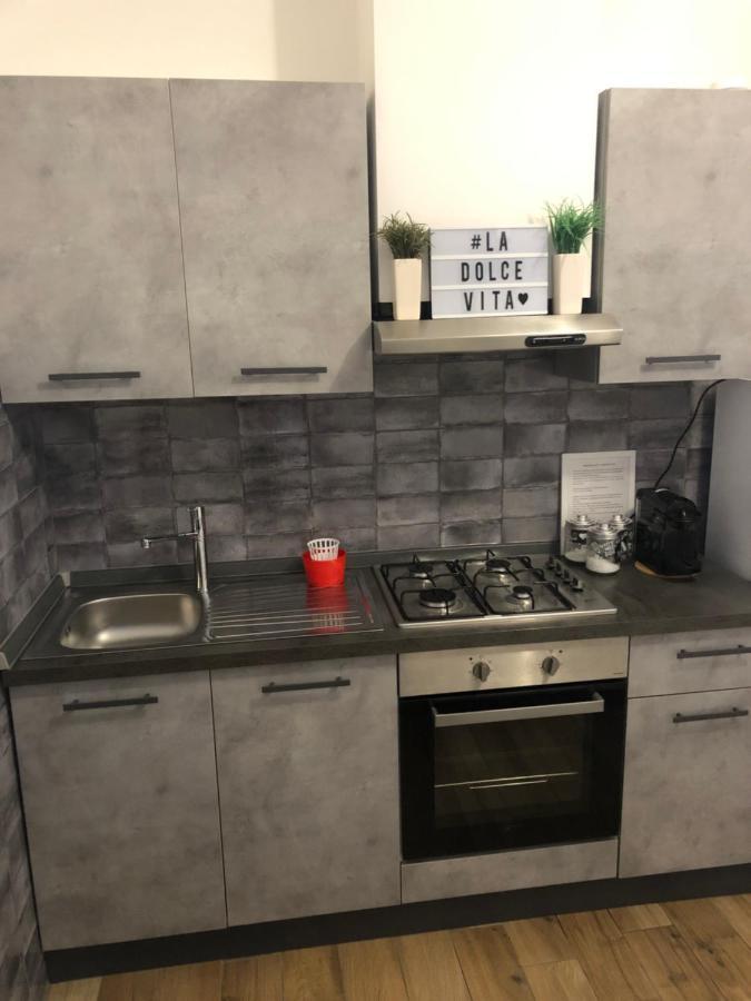 La Dolce Vita Ferrara Luaran gambar